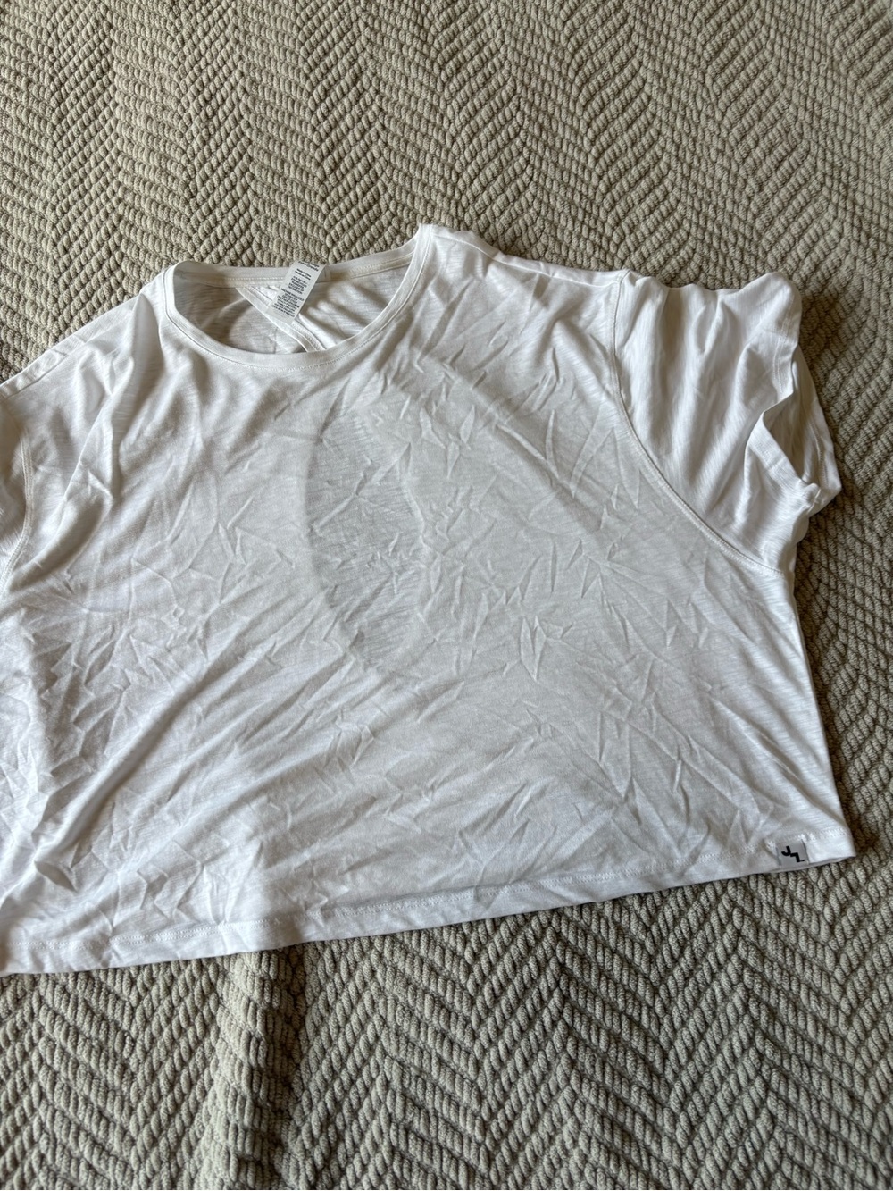 Women’s Crewneck Short Sleeve Top Open Back